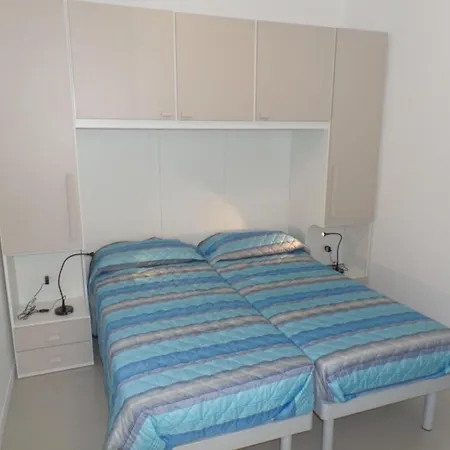 Apartmán Tranquil Getaway Wit Terraces And A Pool Bibione